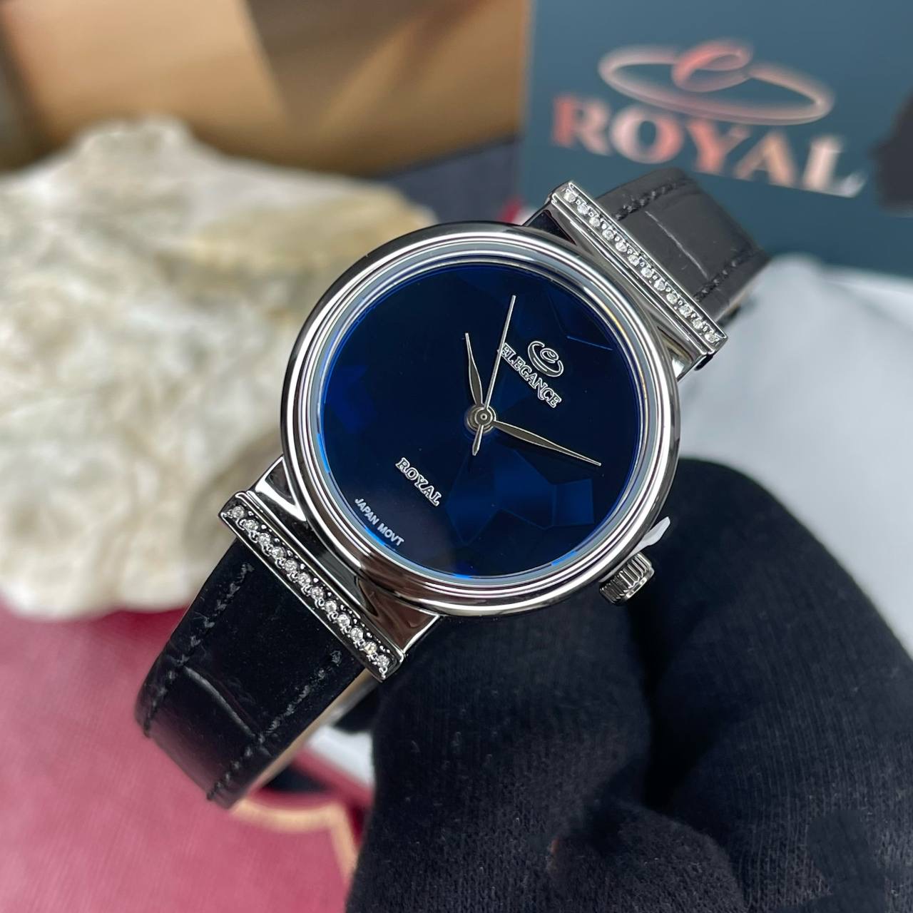 ساعت زنانه الگانس رویال نیکو کلاه NK00001