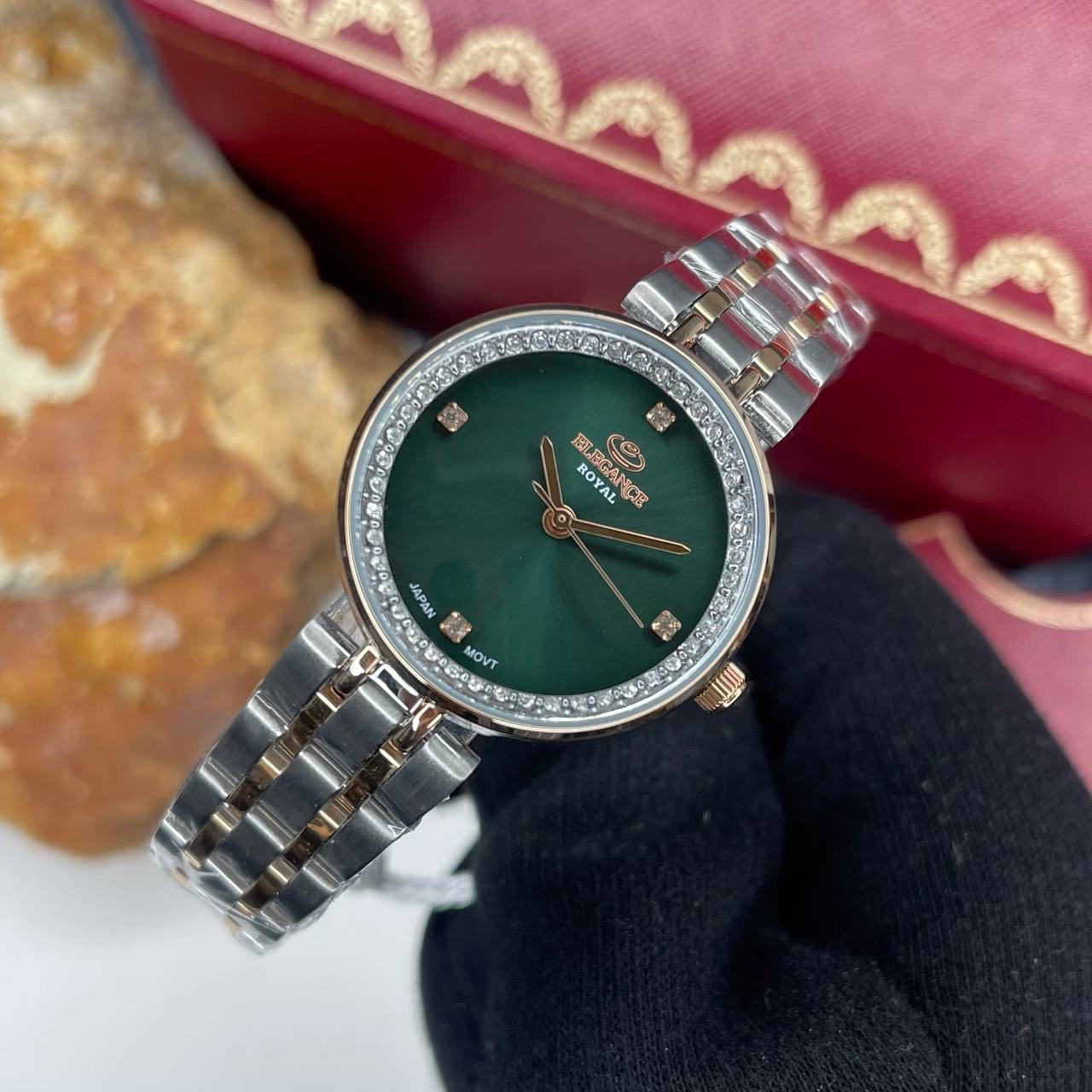 ساعت زنانه الگانس رویال نیکو کلاه NK0017