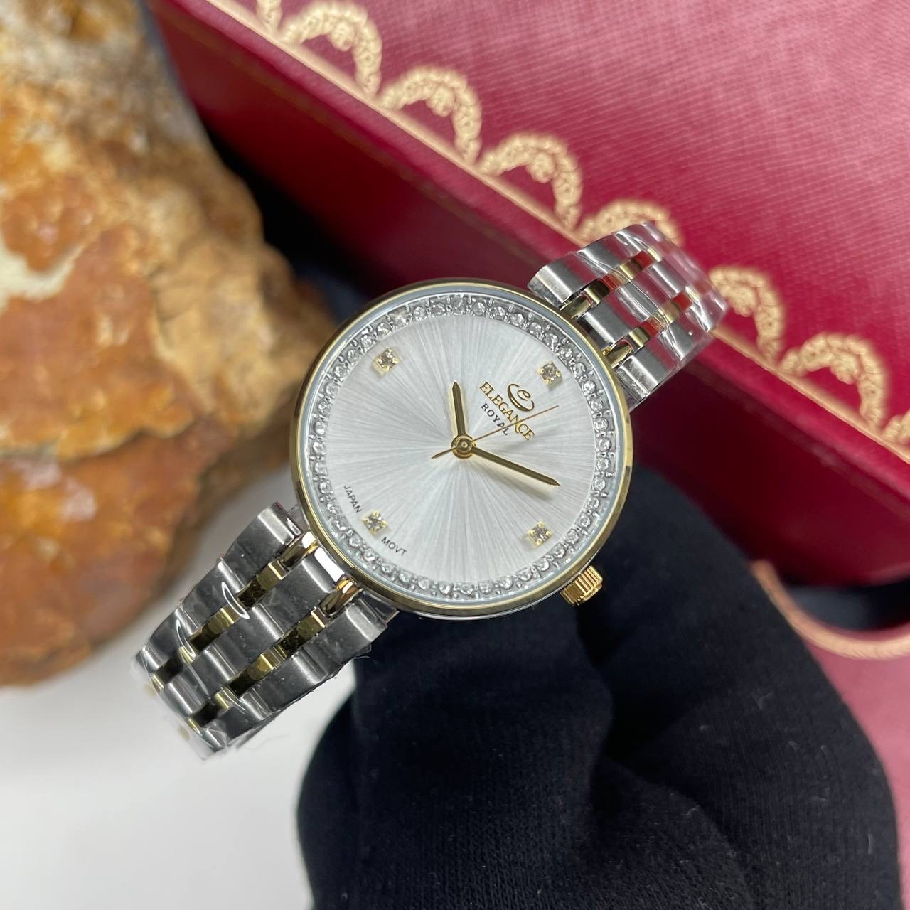 ساعت زنانه الگانس رویال نیکو کلاه NK0017