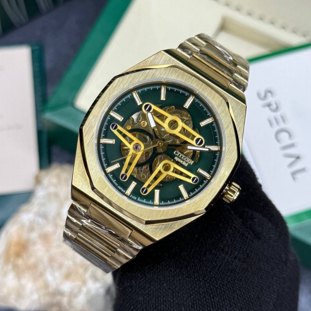 ساعت مردانه سیتیزن اسپشیال نیکو کلاه Nk003