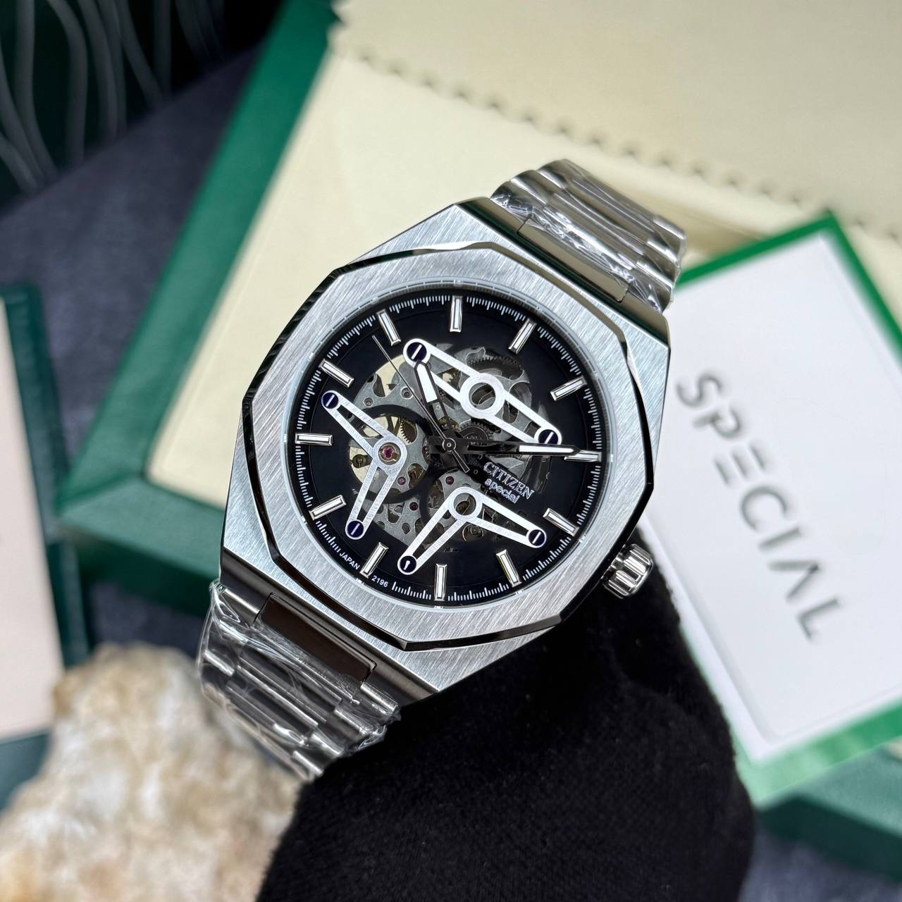 ساعت مردانه سیتیزن اسپشیال نیکو کلاه Nk003