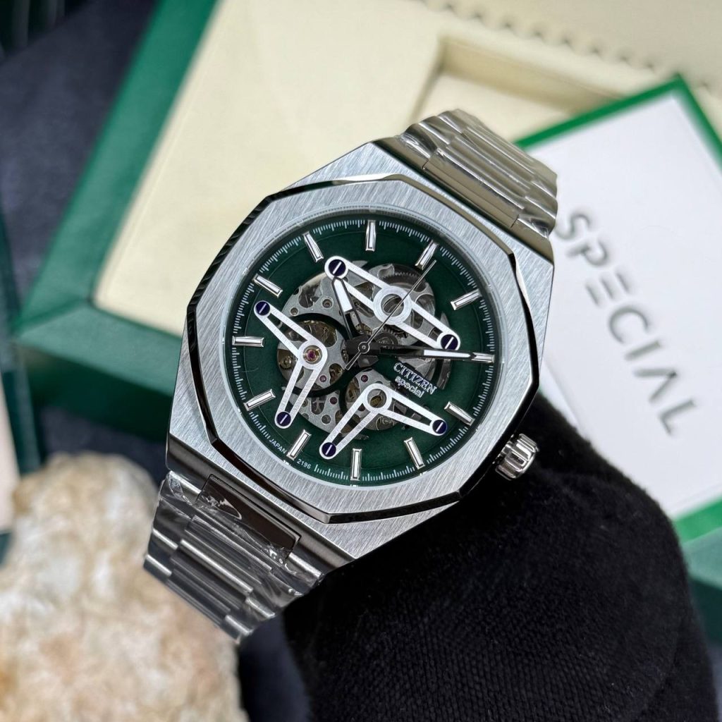 ساعت مردانه سیتیزن اسپشیال نیکو کلاه Nk003